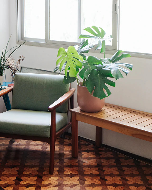 Cachepô alumínio arredondado 25